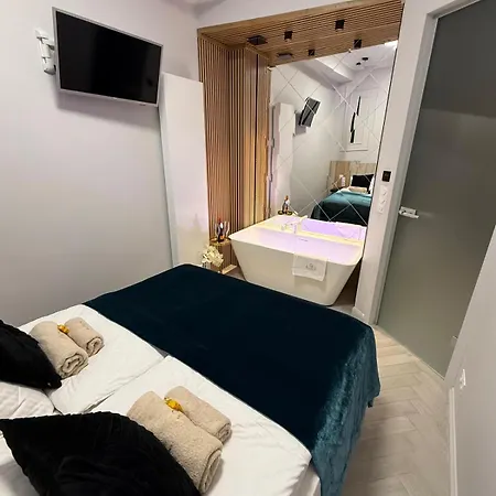 Apartmán Dasto Jacuzzi Old Town *