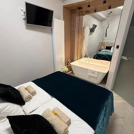 Apartment Dasto Old Town